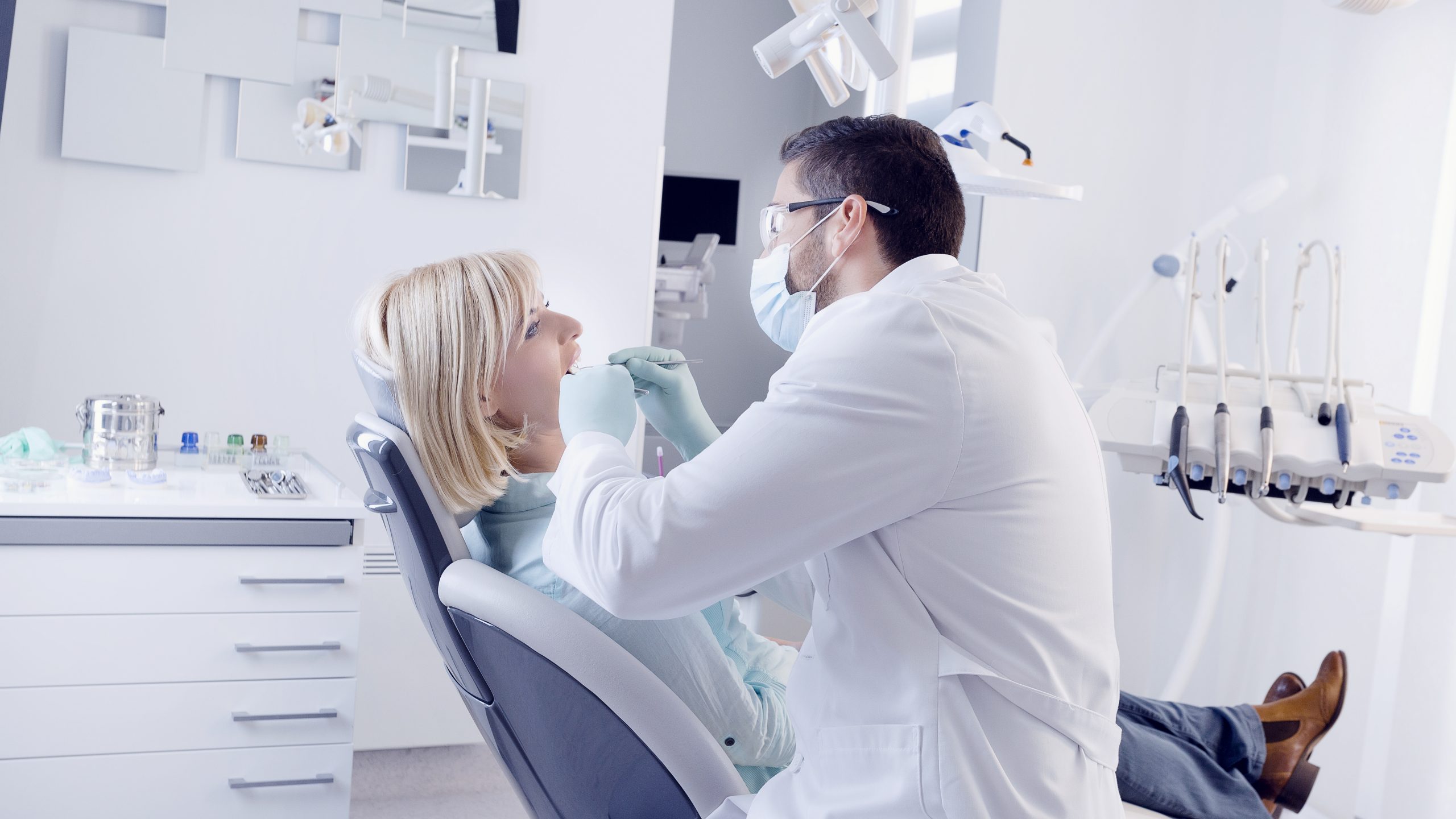 Dentist in Bloomingdale, IL